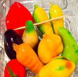 ルーク・チュップ（ลูกชุบ）