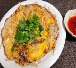 ホイトート（หอยทอด）